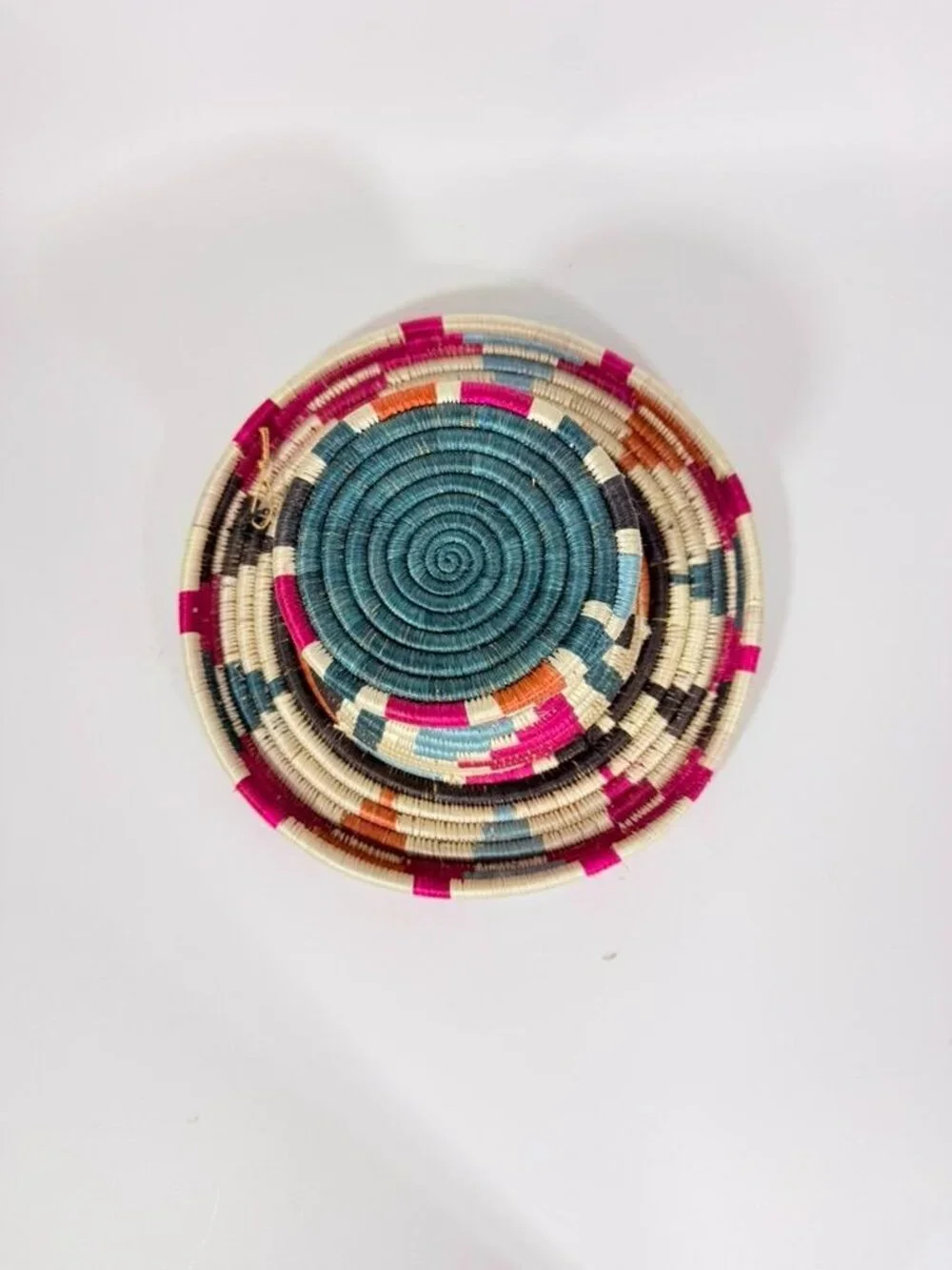 Plate Stand Riser Hand Woven Coil Basket Style Kitchen Home Decor Serving Ware C
